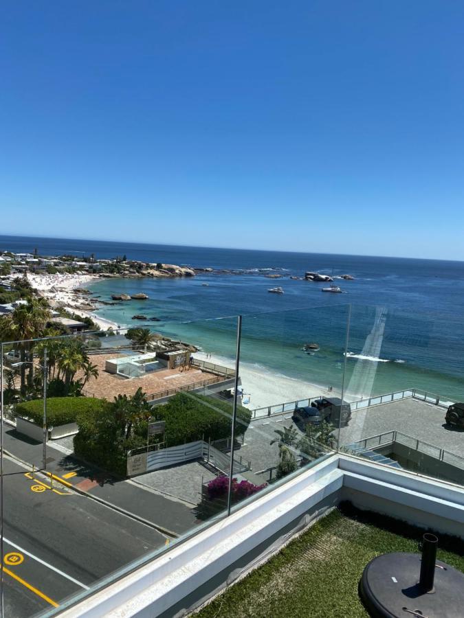 Beach Vibes Clifton! เคปทาวน์ ภายนอก รูปภาพ